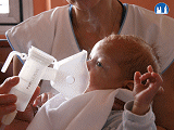 Inhalace kojence s cystickou fibrózou